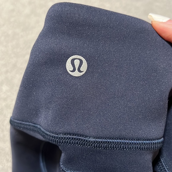 Lululemon Invigorate HR 25” - Picture 5 of 7